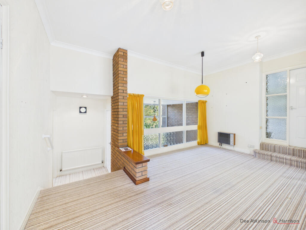 House in Hull - View 5
