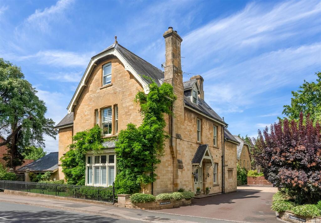 Main image of property: High Street, Mickleton