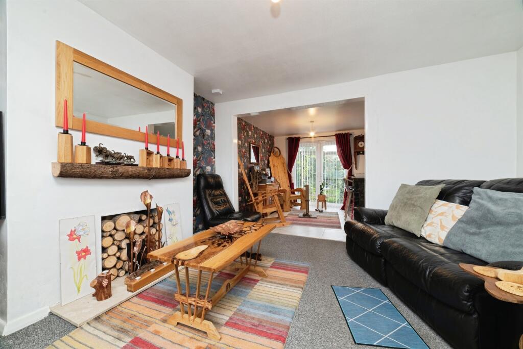 House in Cottingham, East Riding of Yorkshire - View 3