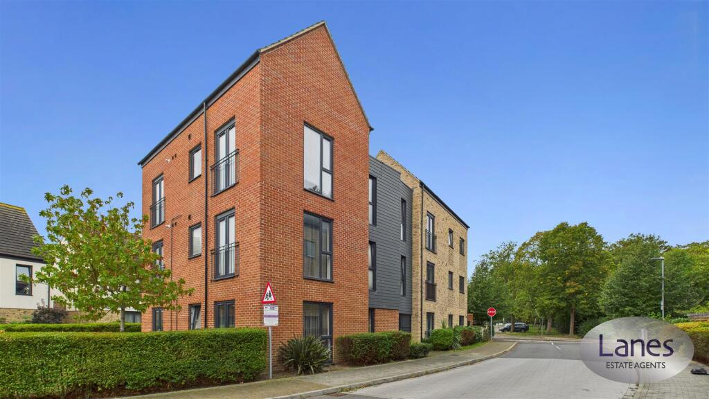 Main image of property: Markwick Avenue, Cheshunt