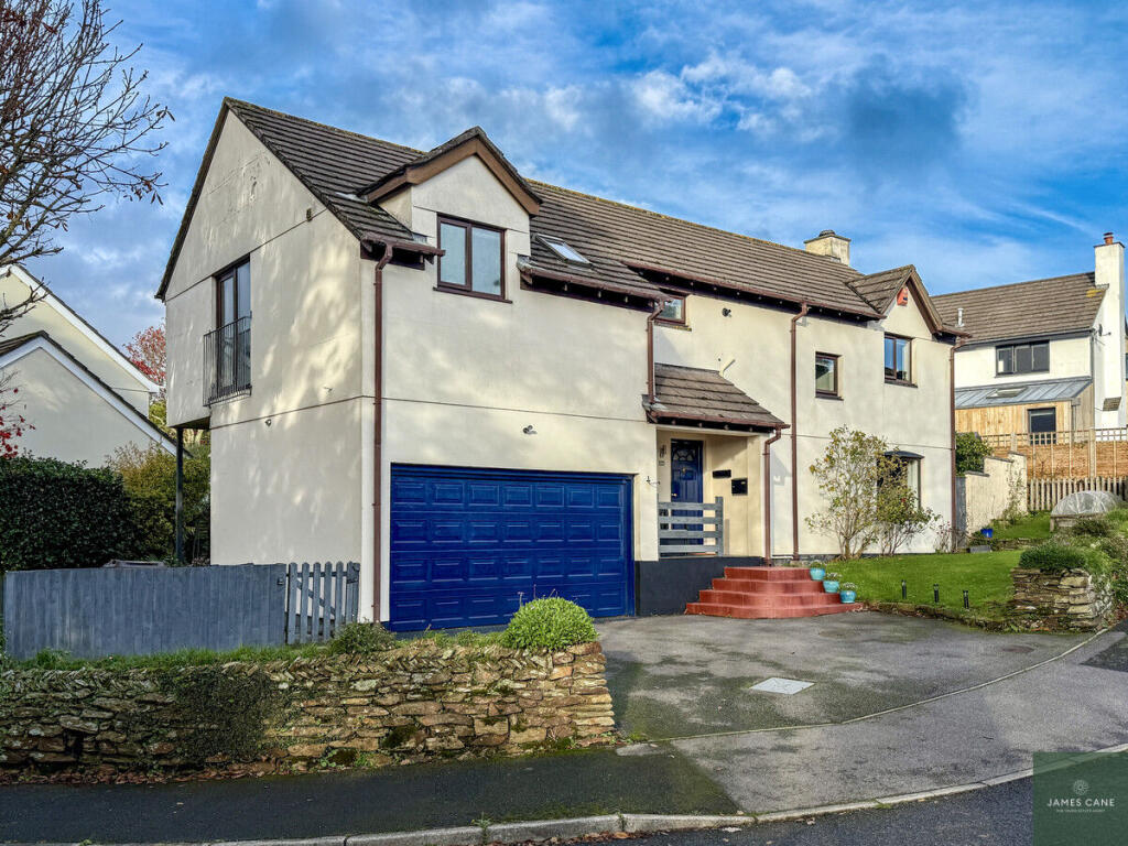 Main image of property: Tremayne Close, Devoran, TR3