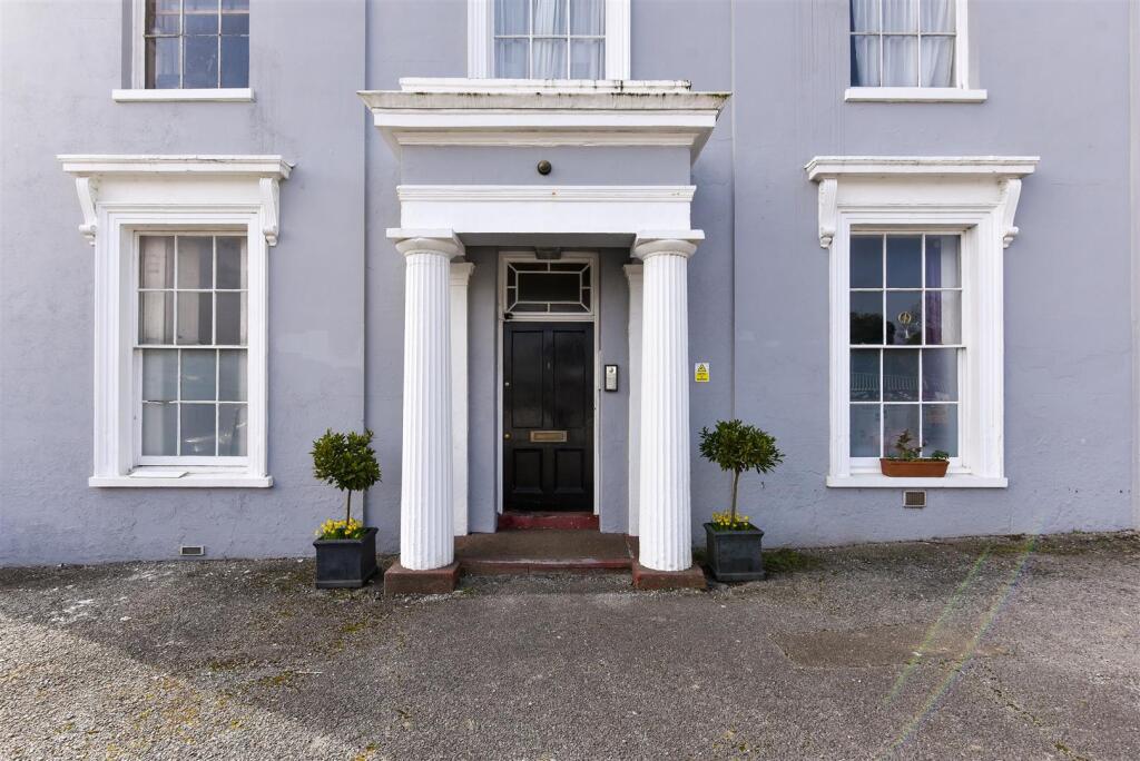 Bridge Road, Worthing