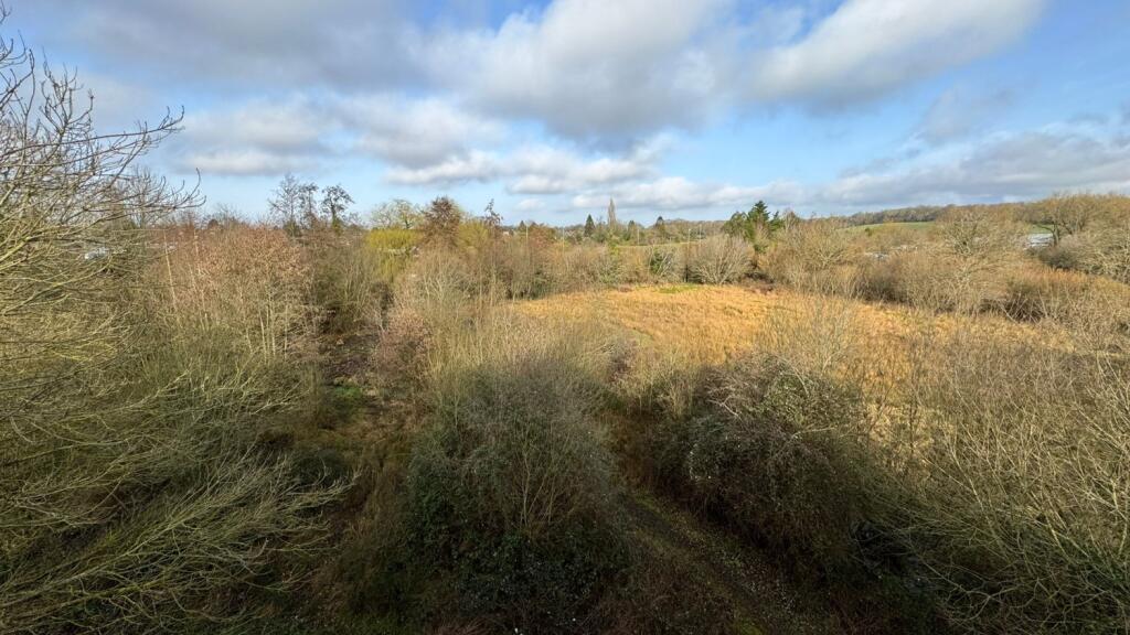 Elder House The Hollies, Mapledurwell, Basingstoke, Hampshire, RG24 photo 2