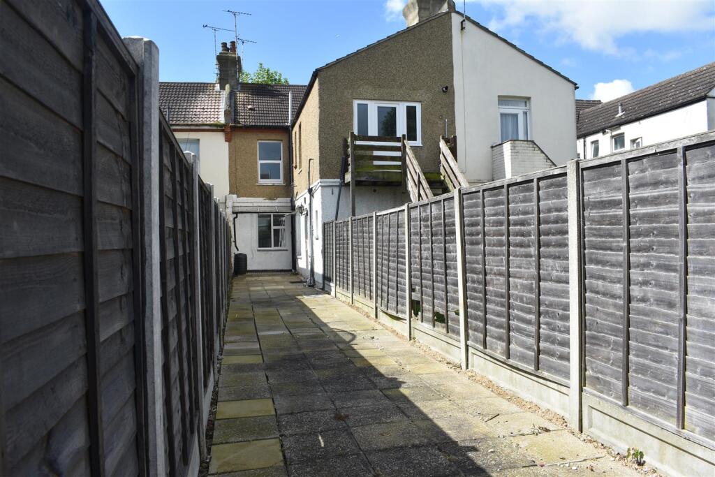 Anerley Road, Westcliff-on-Sea photo 2