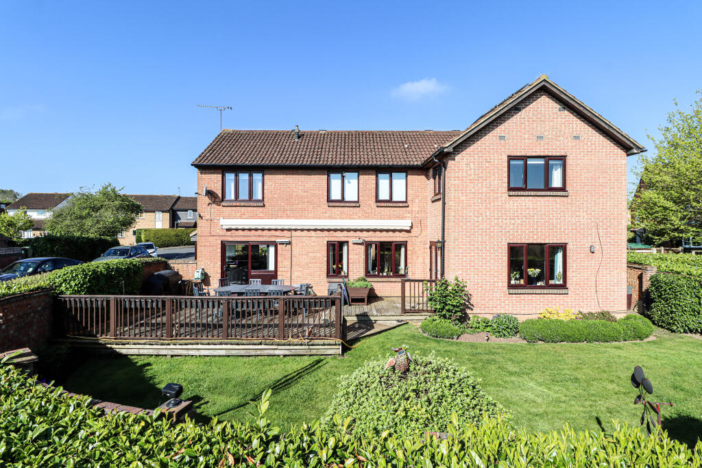 Additional image 30 of Beverley Gardens, St Albans, AL4