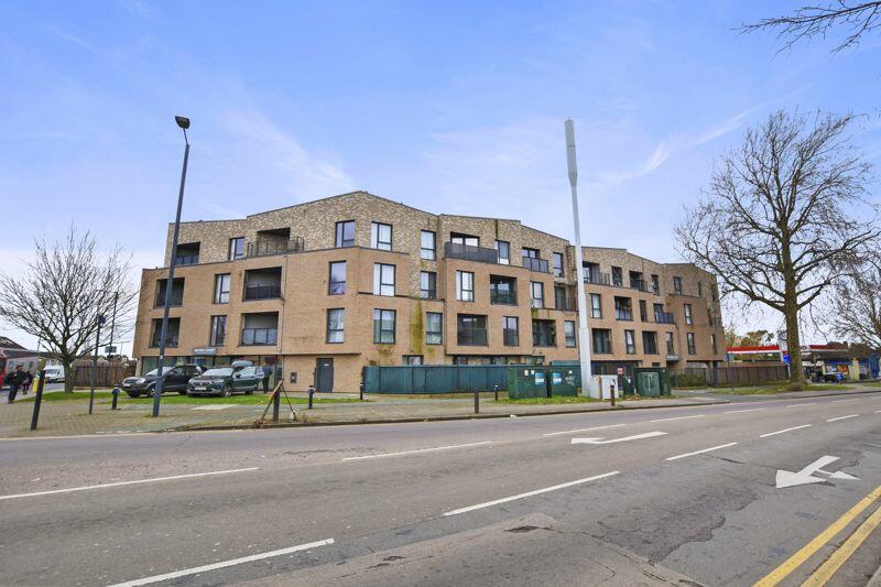 2-bed flat on Eastcote Lane, Harrow, £380,000