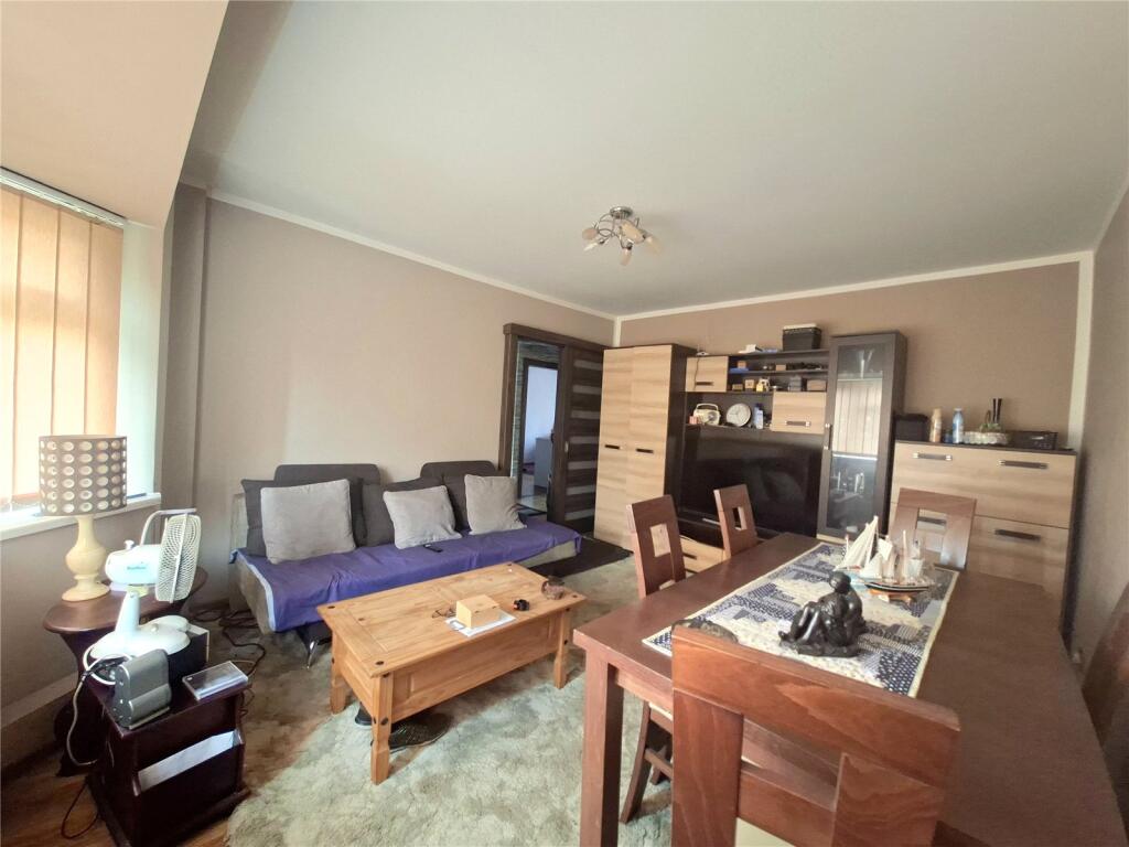 Apartment in Derby - View 5