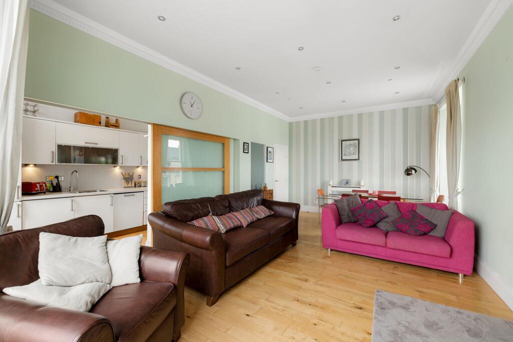 128 Elderslie Street, Charing Cross, G3 photo 4