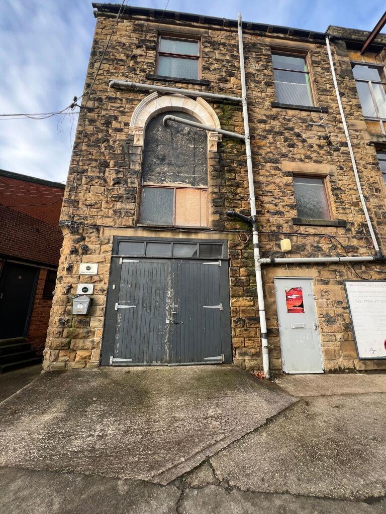 Main image of property: Bradford Road, Batley, WF17