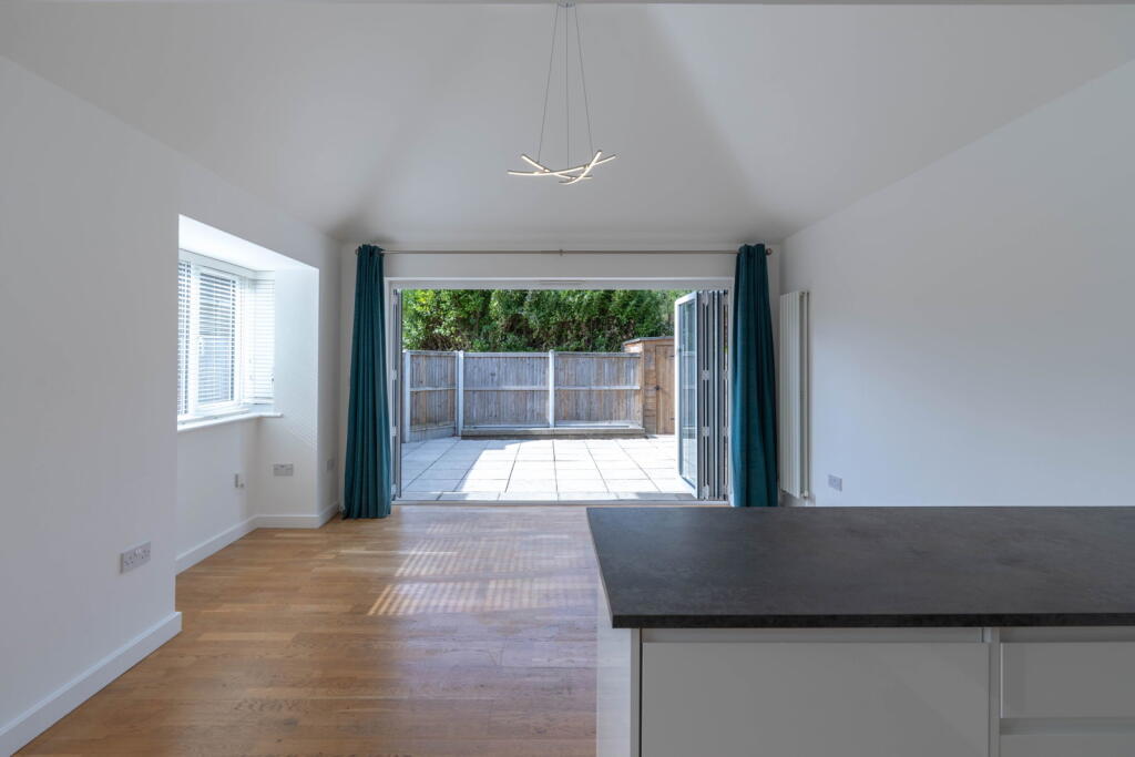 House in Canterbury - View 4