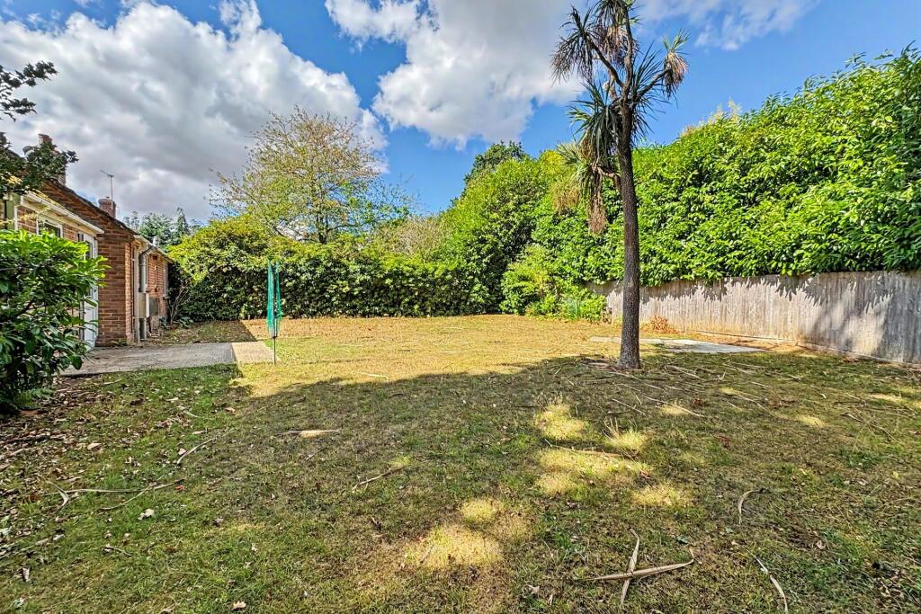 Verwood photo 2