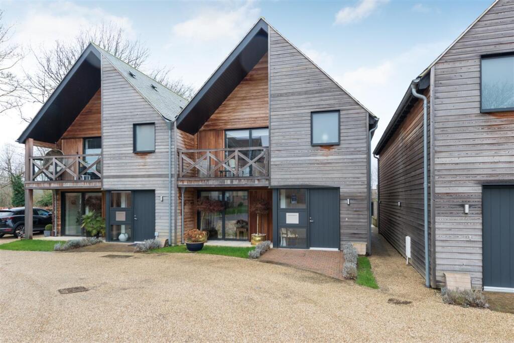 Main image of property: Orchard Yard, Wingham, Canterbury
