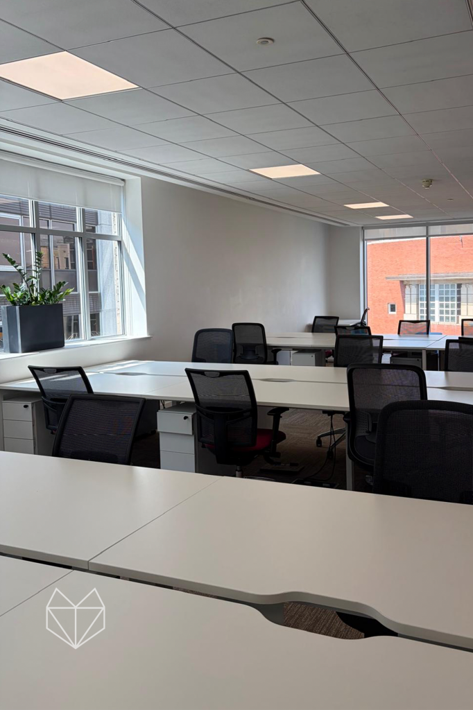 Office - 20-24 Desks