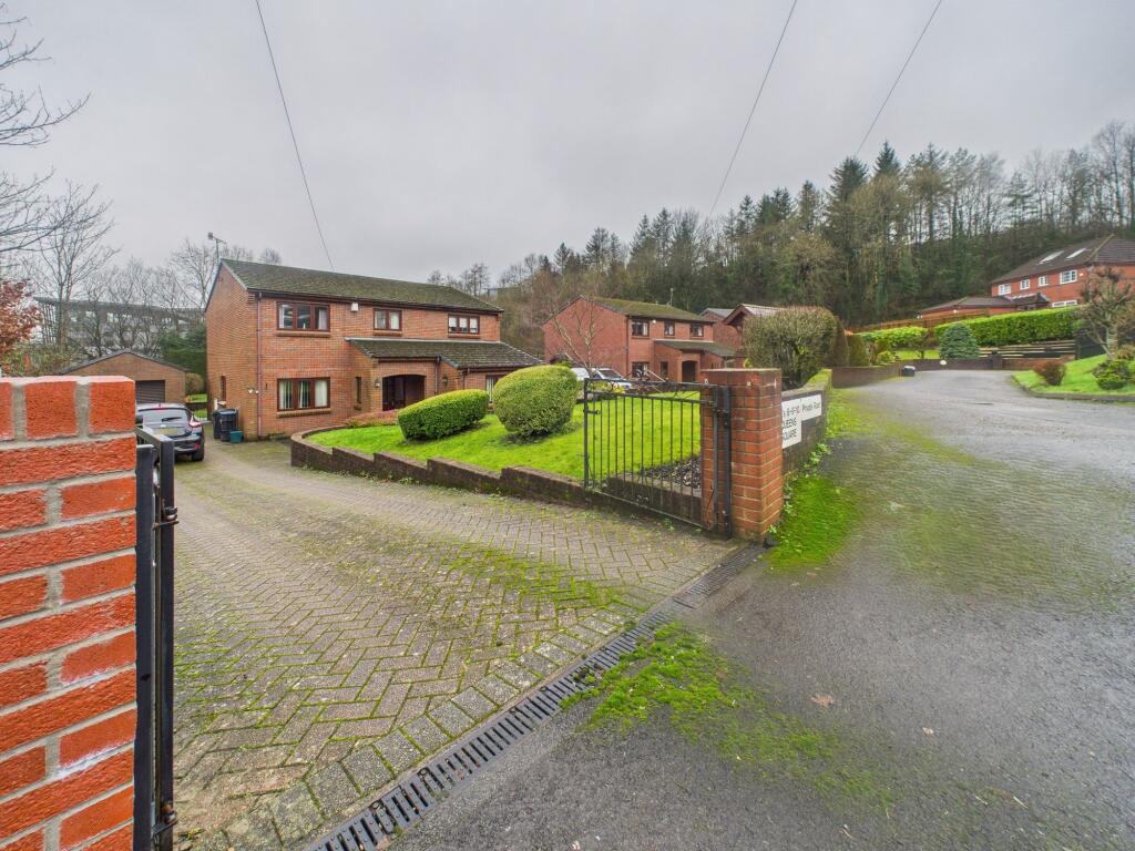 Main image of property: Queen Square, Ebbw Vale, NP23