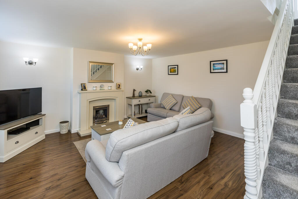 House in Ellesmere Port - View 3