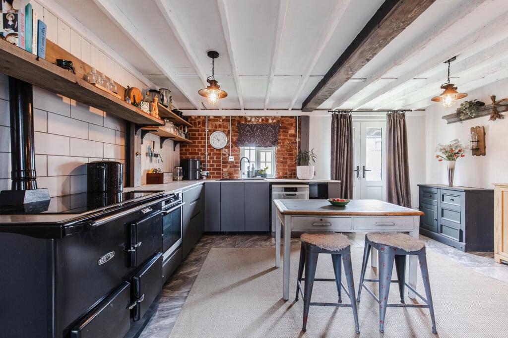 Main image of property: Smallburgh, Norwich