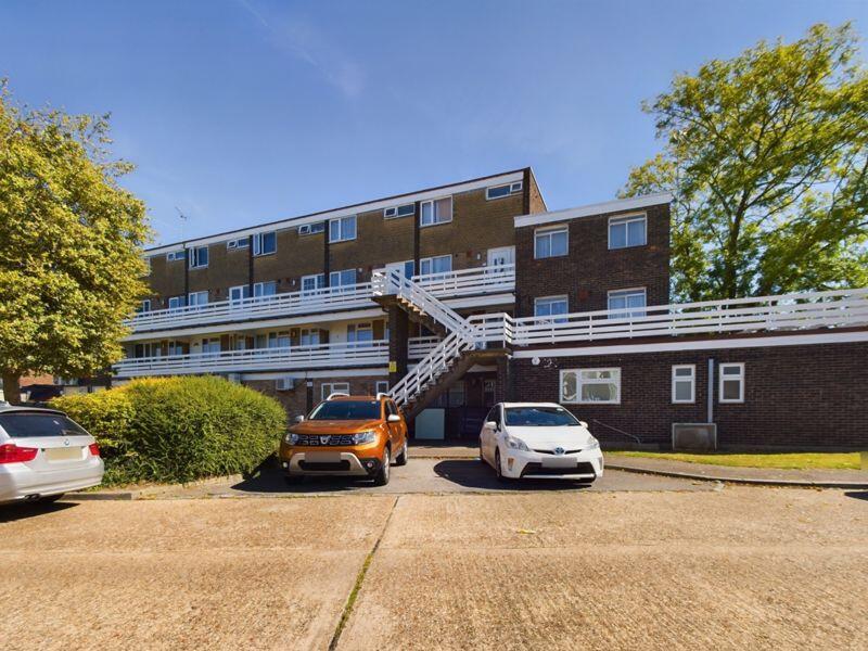 Main image of property: Peartree Close, South Ockendon