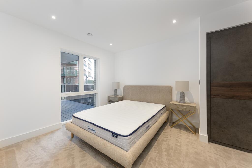 Apartment in London - More
