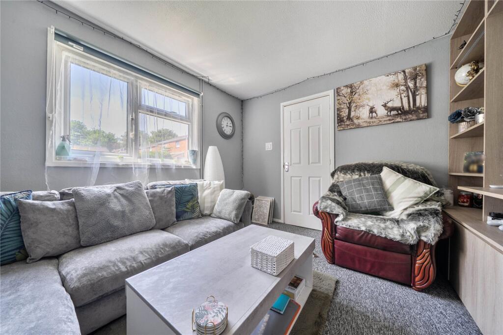Lehar Close, Basingstoke, Hampshire - View 6