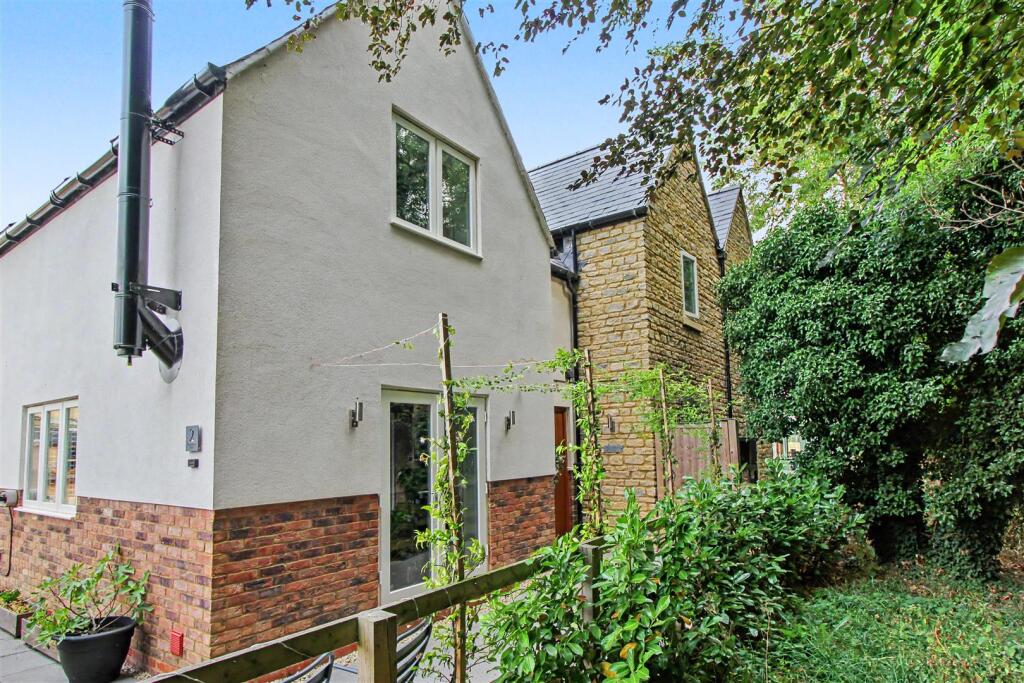 Main image of property: NN14 Weatherill View, Twywell