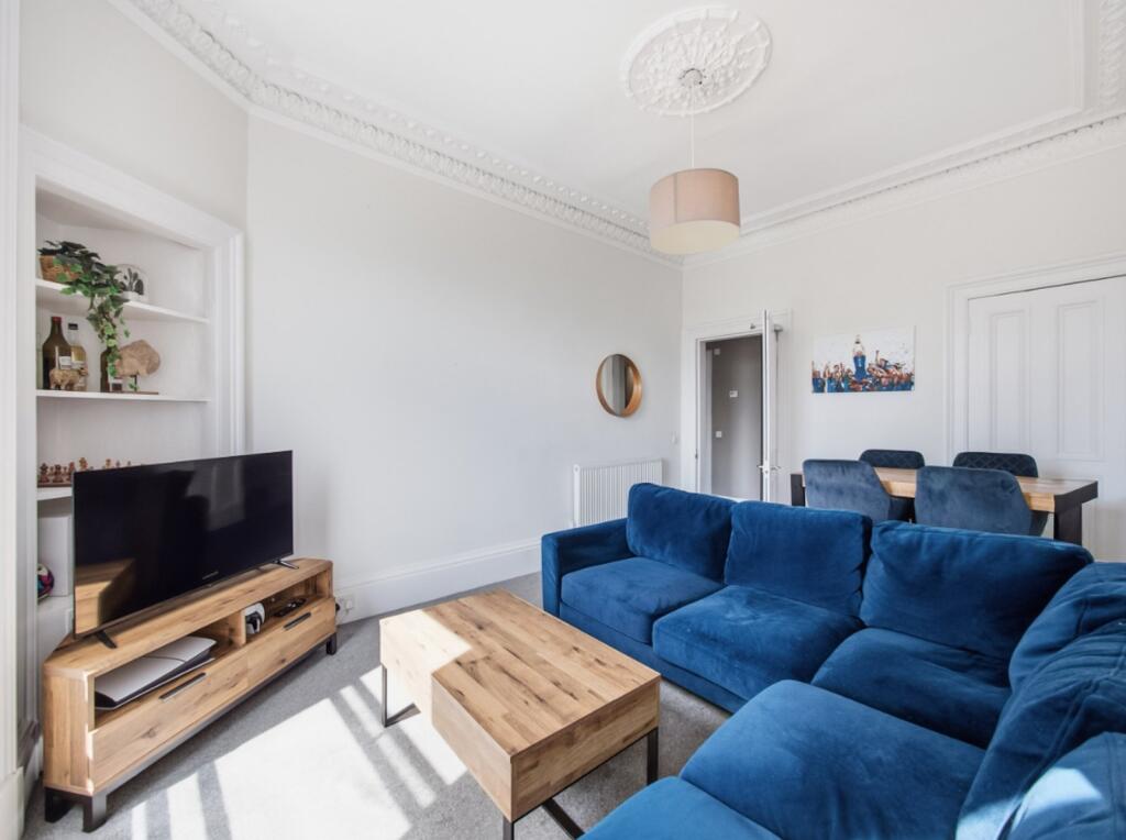 Apartment in Edinburgh, Marchmont - View 2