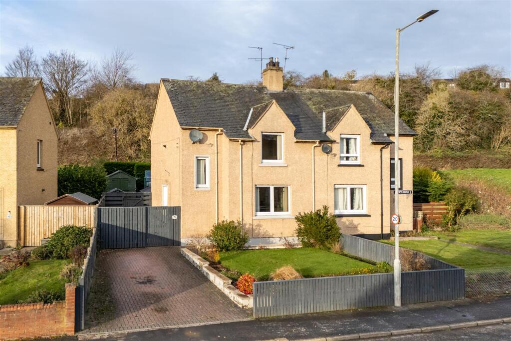 Main image of property: 42 Croft Road, Kelso TD5