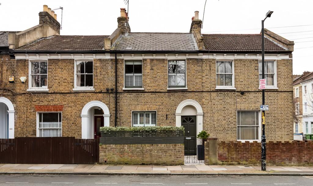 Main image of property: Vestry Road, London, SE5