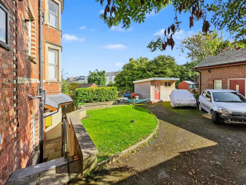 Property photo 11
