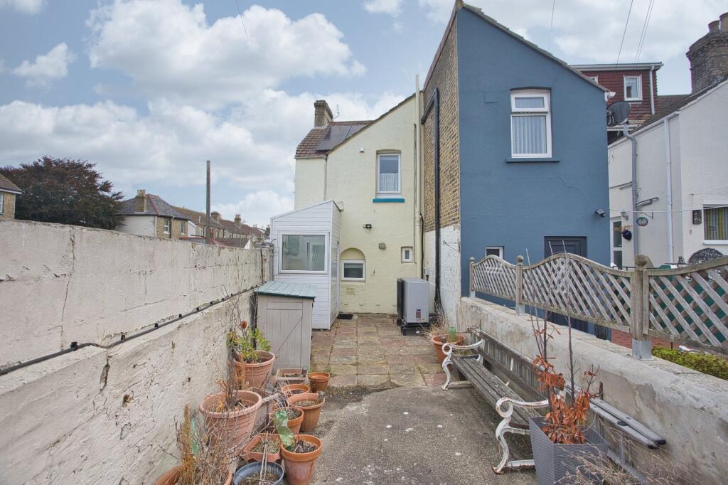 House in Dover, Clarendon - View 4