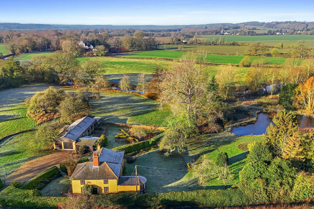House in Colchester, Little Horkesley - More