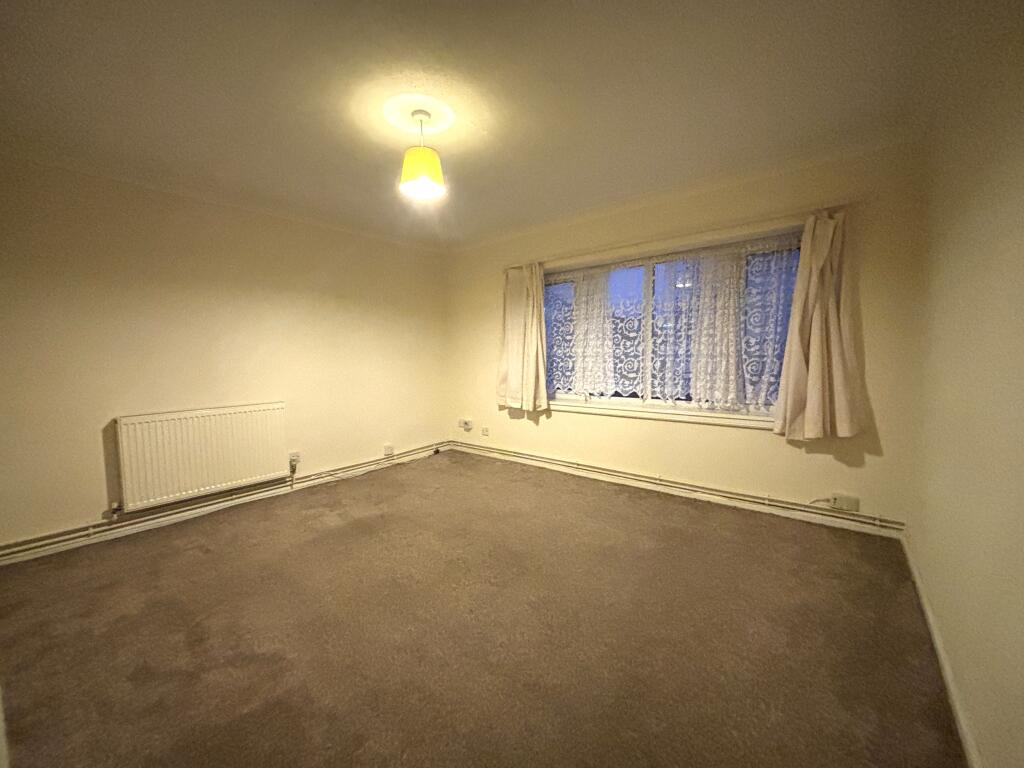 Arosa Drive, Birmingham photo 2