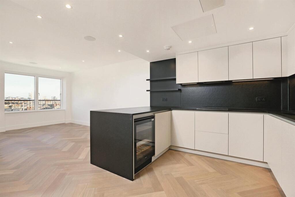 Apartment in London, Hurlingham, Fulham - More