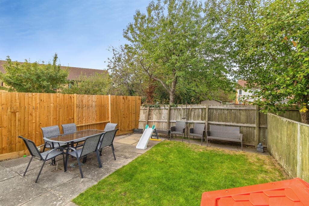 House in Milton Keynes, Browns Wood, Walton - View 4