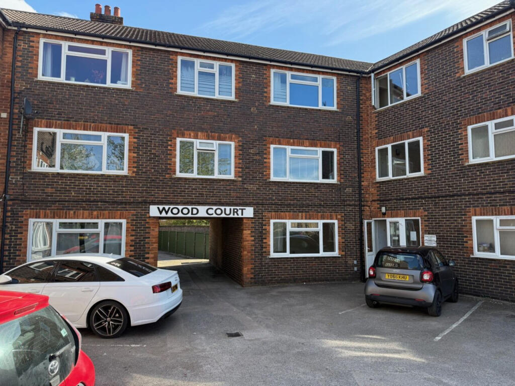Main image of property: Wood Court, Worplesdon Road, Guildford, Surrey, GU2