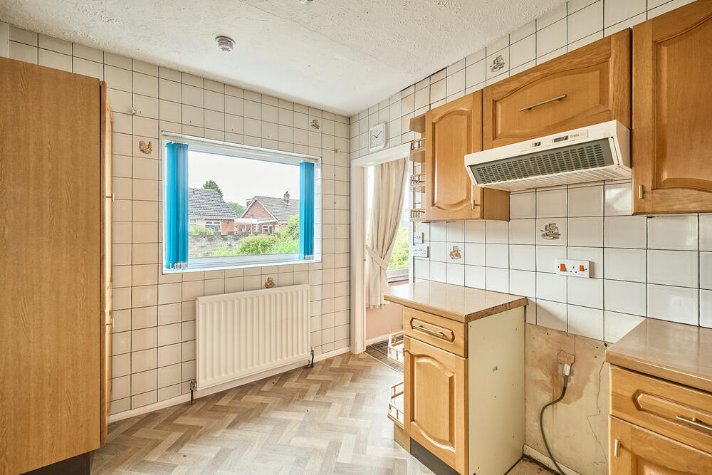 House in Stoke-on-Trent - View 5