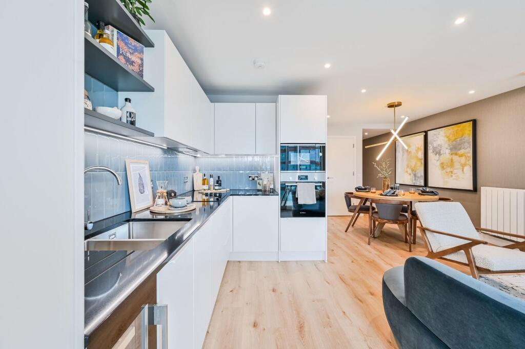 Apartment in London - View 4