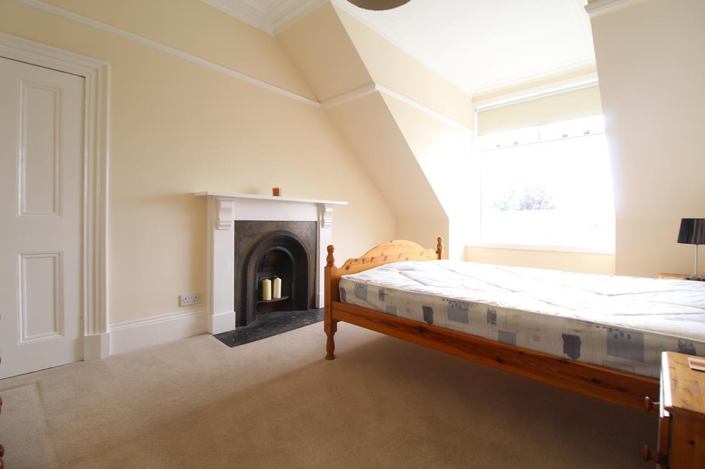 Additional image 6 of Elmfield  Avenue, top floor,