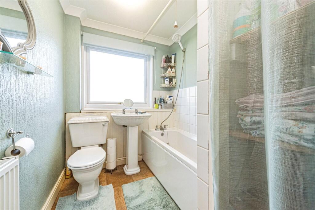 House in Basingstoke and Deane, Basingstoke - View 5