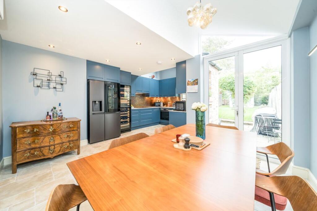 House in London - View 4