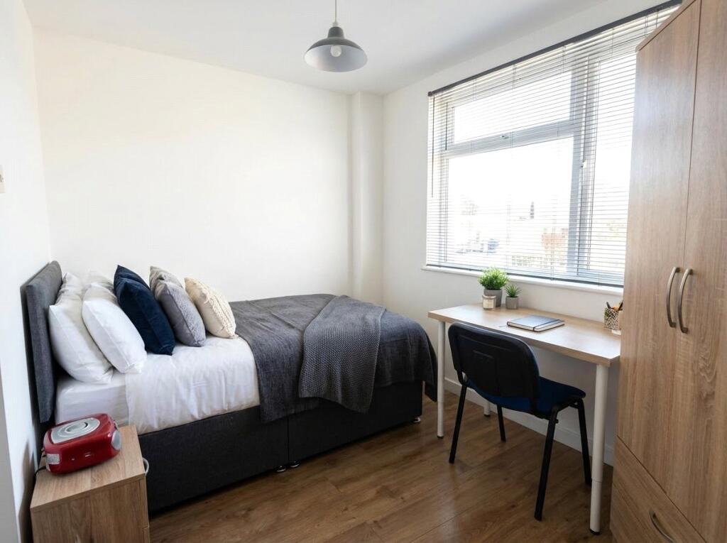 Main image of property: Baldwin Lofts, 14/21 Baldwin Street, City Centre, Bristol, BS1