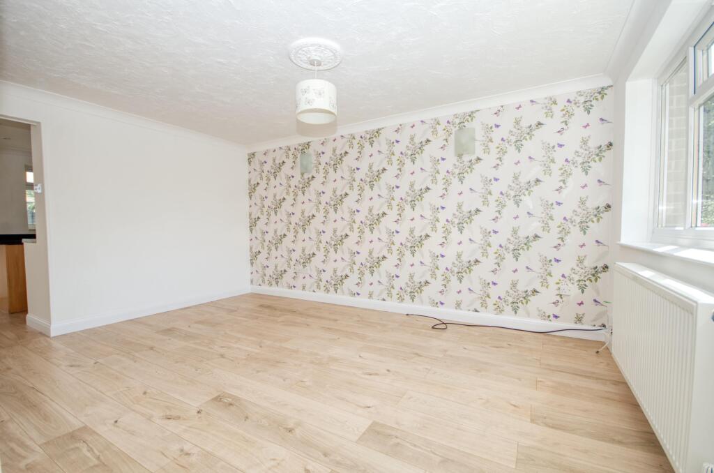 Tickleford Drive, Southampton photo 3