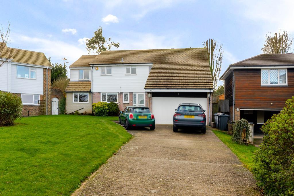 Main image of property: Ridge Langley, South Croydon, CR2 0AS