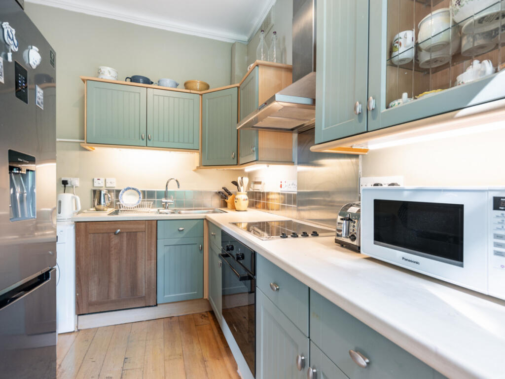 Apartment in London - More