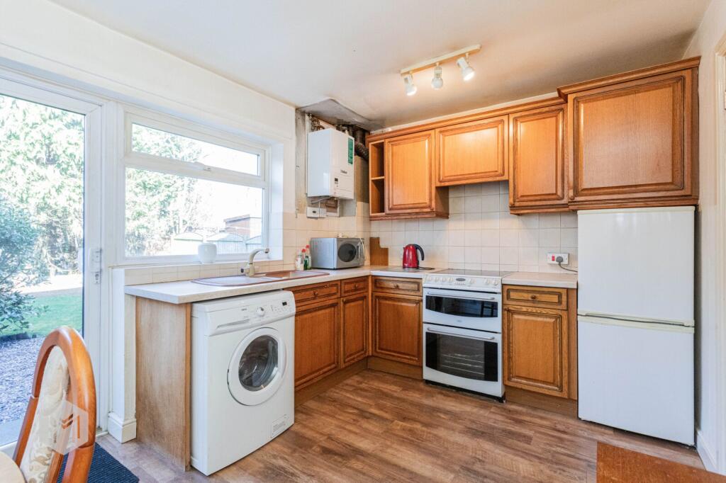 Middlebrook Drive, Lostock, BL6 photo 4