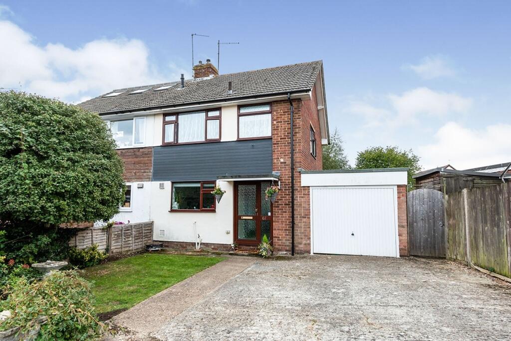 Main image of property: Silverdale Road, Tadley, Hampshire, RG26