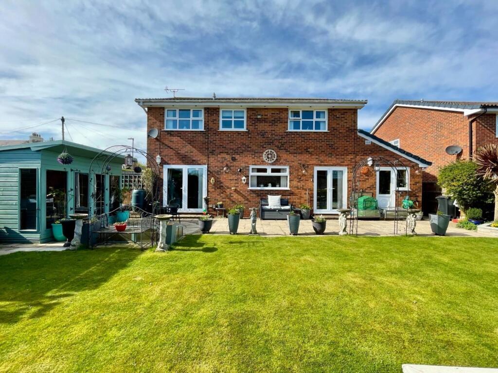 Main Road, Higher Kinnerton, CH4 photo 2