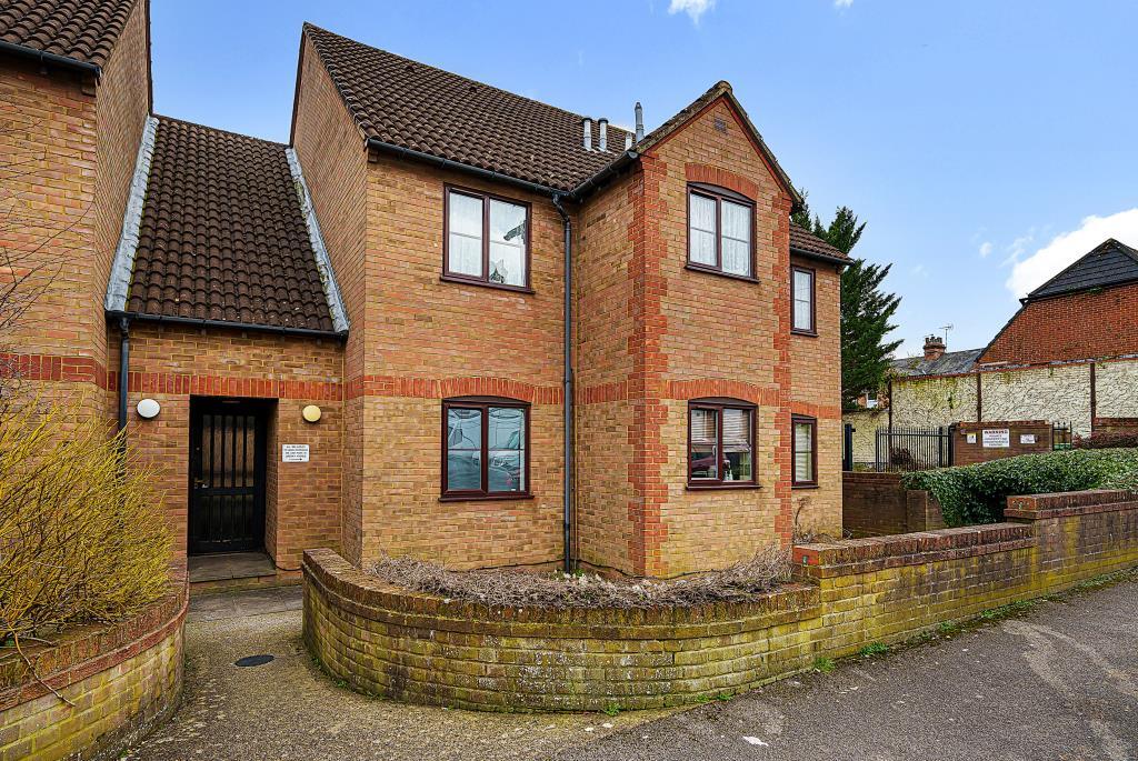 Main image of property: High Wycombe, Buckinghamshire, HP12