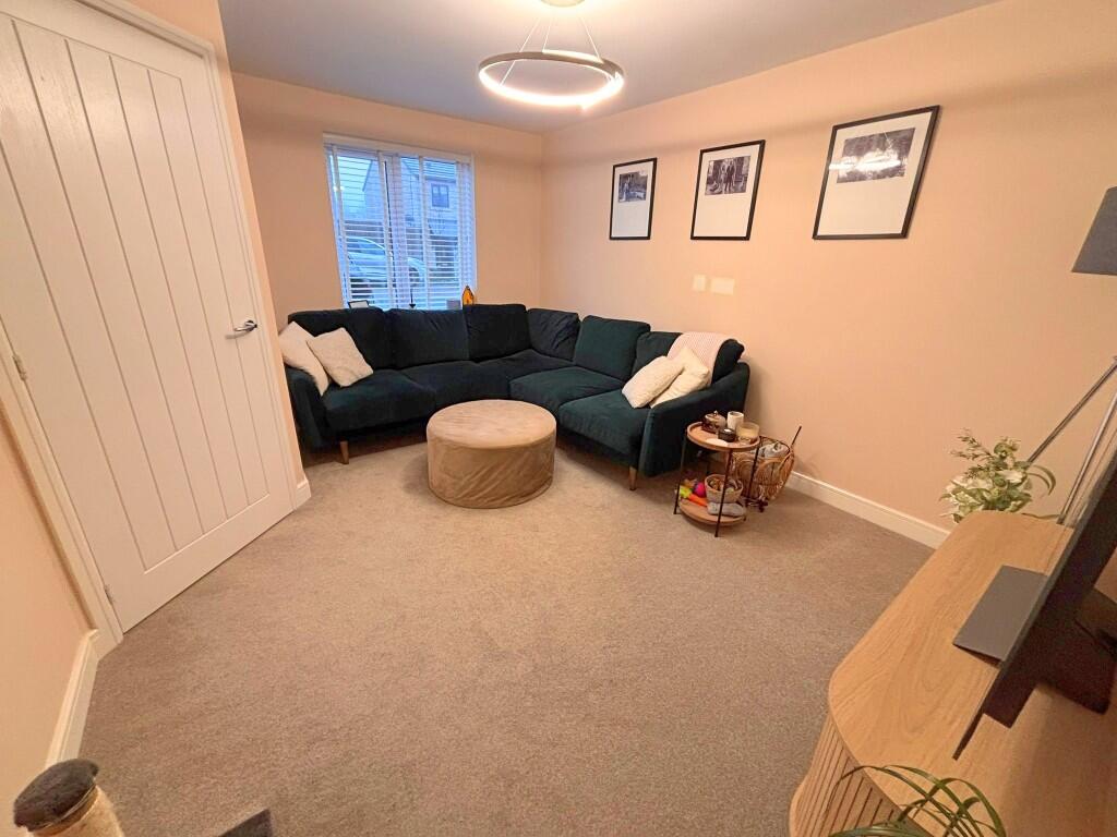 18 Willow Lane, Stonebrooke Gardens, Hipperholme, HX3 8FX photo 4