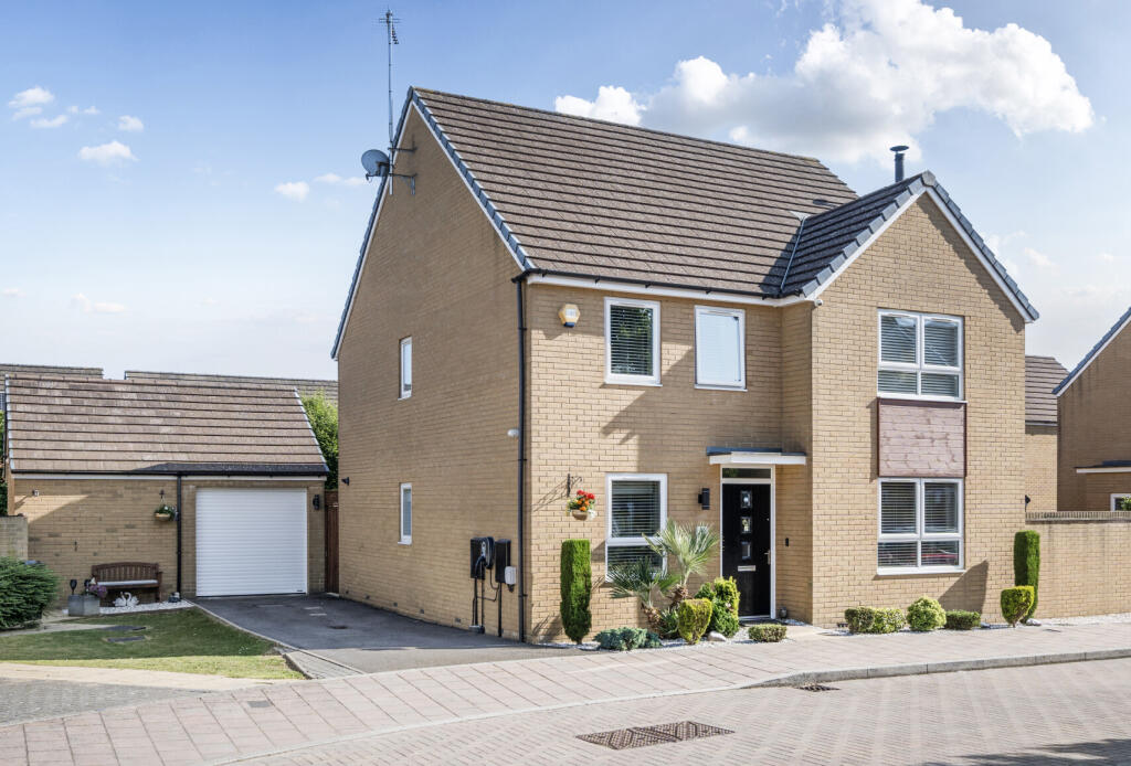 Main image of property: Rams Leaze, Patchway, Bristol, Gloucestershire, BS34