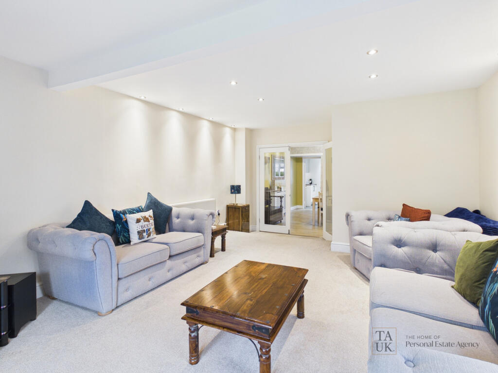 House in East Hampshire, Rowlands Castle - View 5